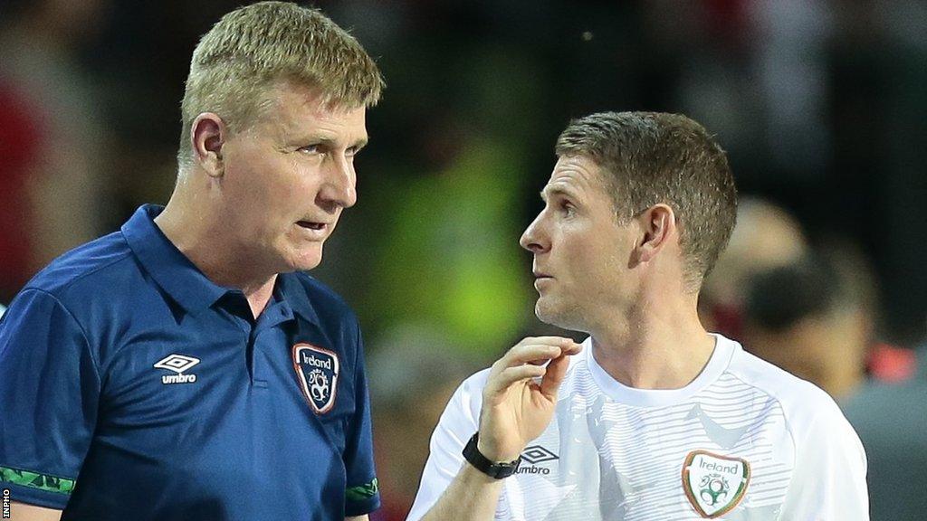 Anthony Barry talks to Stephen Kenny during a Republic of Ireland game in June 2021