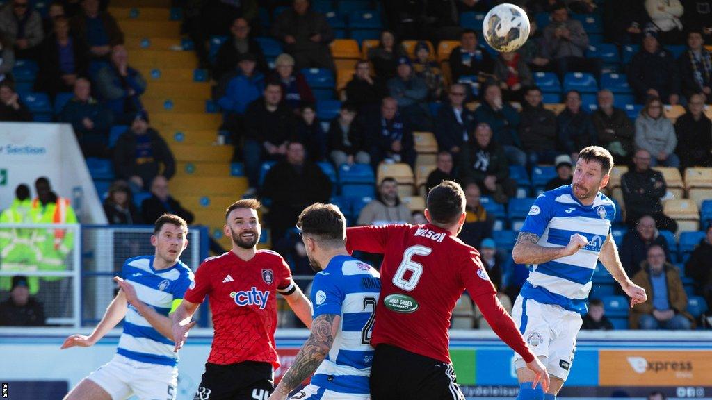 Kirk Broadfoot scores for Greenock Morton against Queen's Park