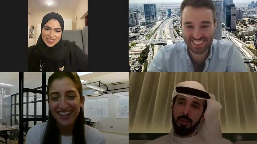 Young Israelis and Emiratis chat online