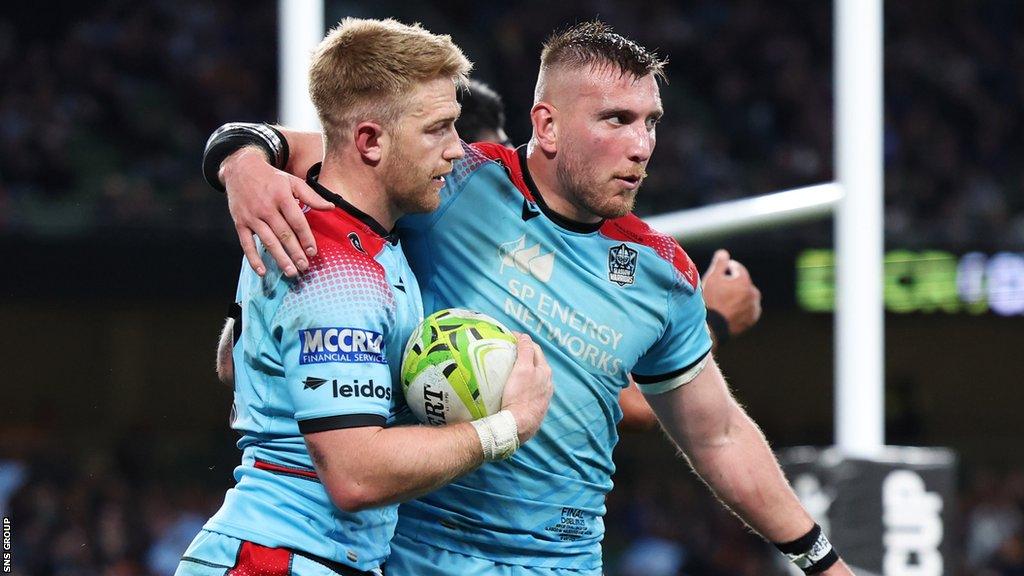 Kyle Steyn celebrates his try with Matt Fagerson during the Challenge Cup final