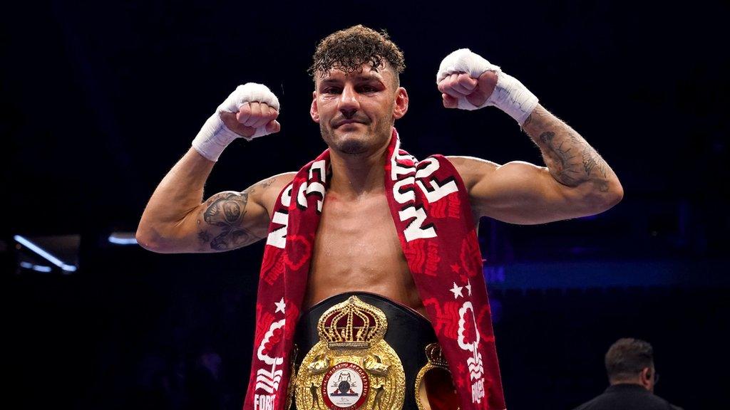 Leigh Wood with his world title