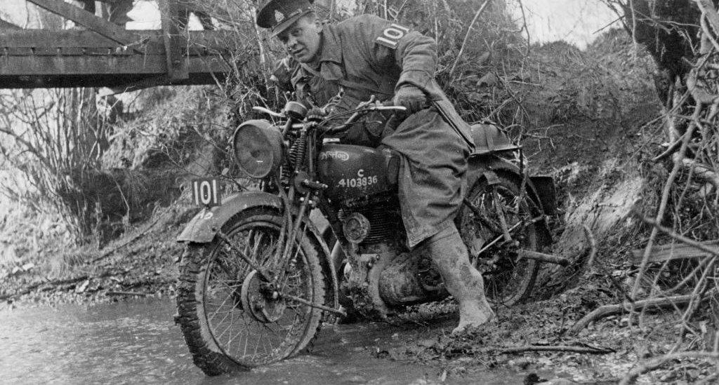 1940 Norton 16H in the military