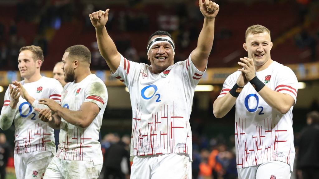 England players celebrate