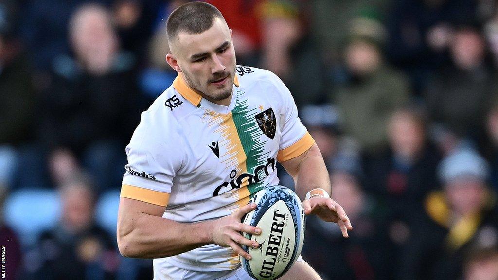 Ollie Sleightholme scores for Northampton Saints