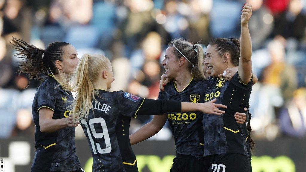 Aston Villa celebrating Kirsty Hanson's goal