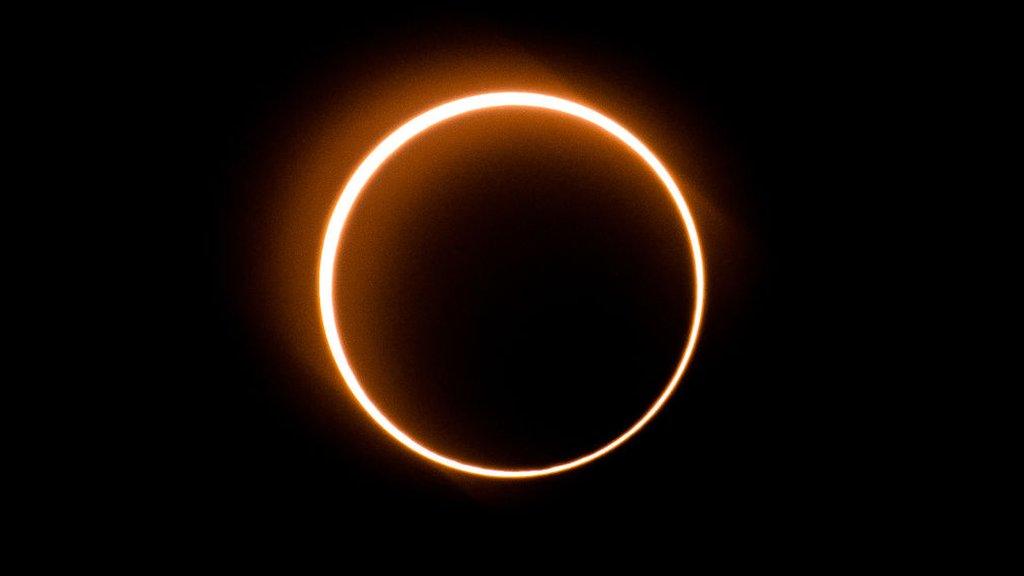 solar-eclipse.