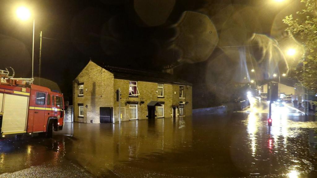 Flooding on Huddersfield Rd, Stalybridge