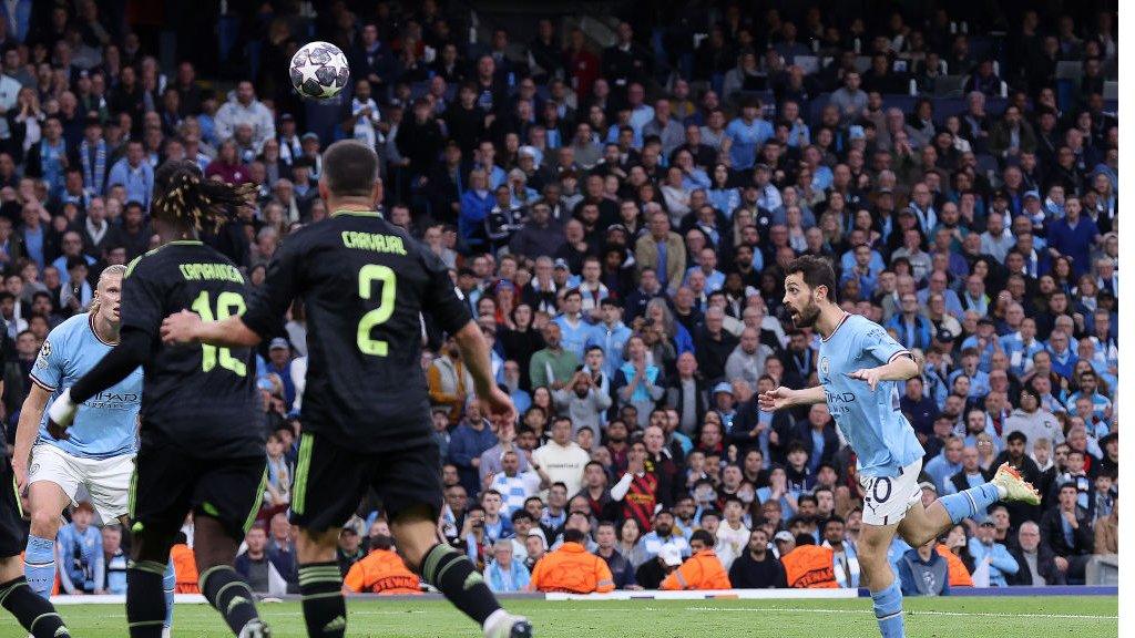 Bernardo Silva scores his second goal