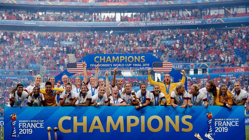 USA celebrate winning the 2019 Women's World Cup