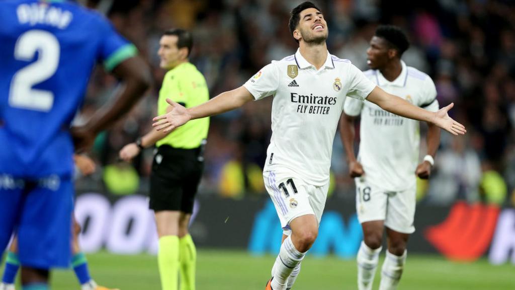 Asensio celebrates