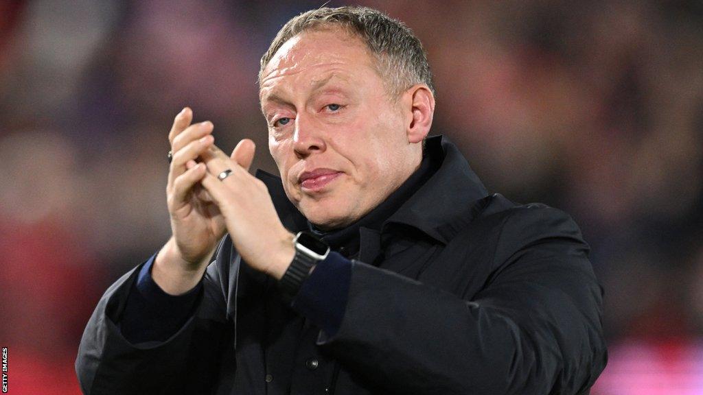 Nottingham Forest manager Steve Cooper acknowledges the fans