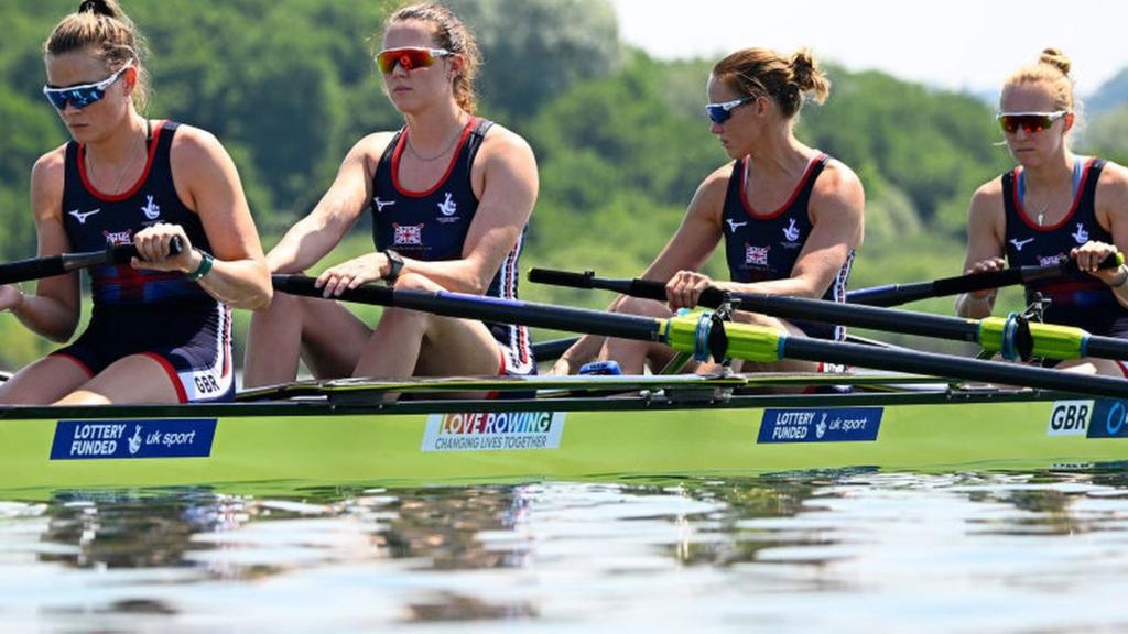 Heidi Long, Helen Glover, Samantha Redgrave, Rebecca Shorten of Great Britain compete