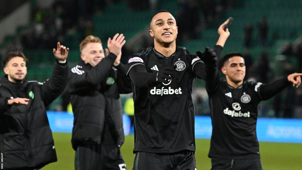 Adam Idah celebrates with the Celtic fans at Easter Road