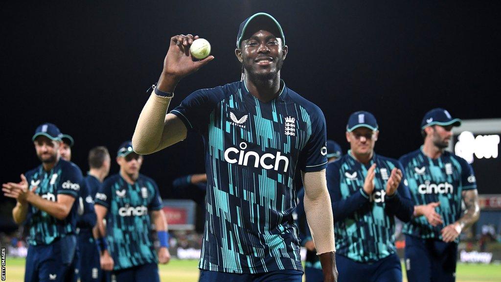 Jofra Archer celebrates