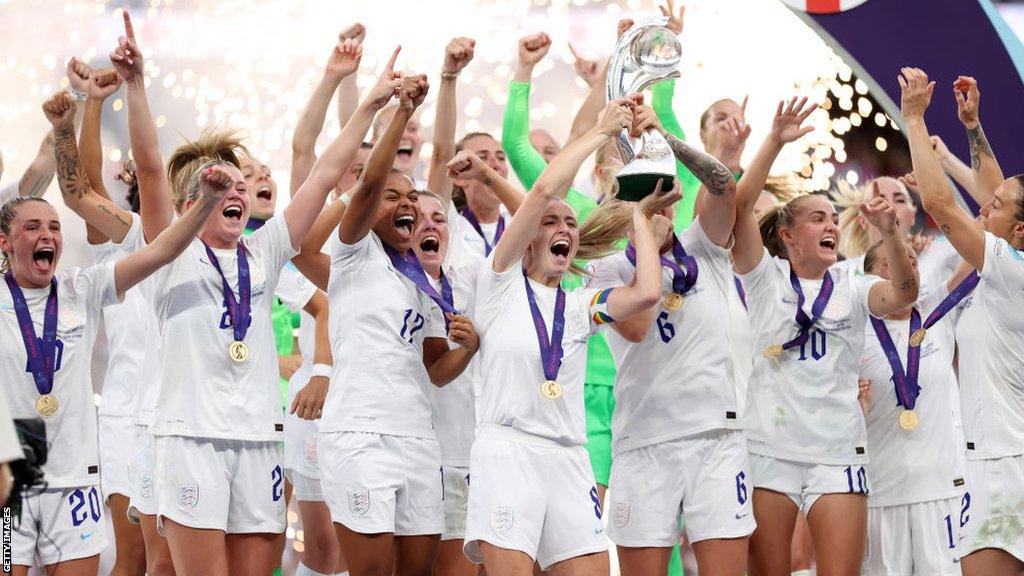 England celebrate winning the Women's European Championship