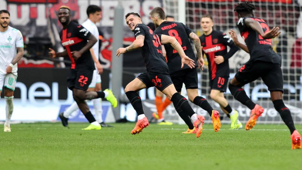 Bayer Leverkusen celebrate