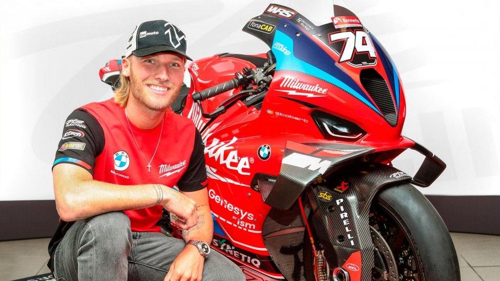 Davey Todd with the Milwaukee BMW M1000RR machine