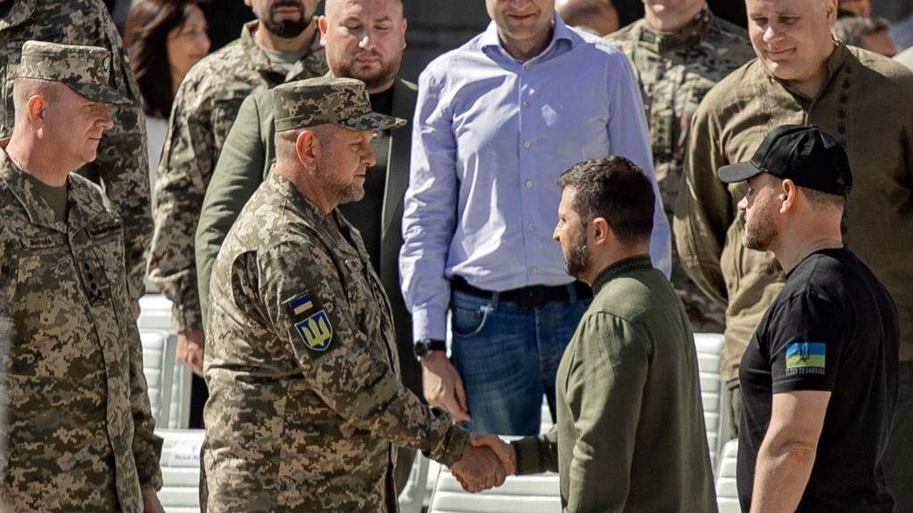 Volodymyr Zelensky, President of Ukraine, shakes hands with Valerii Zaluzhnyi, Commander-in-Chief of the Armed Forces of Ukraine, during the ceremony celebrating the 32nd anniversary of Ukraine’s independence on Sophia Square on 24 August 2023 in Kyiv, Ukraine