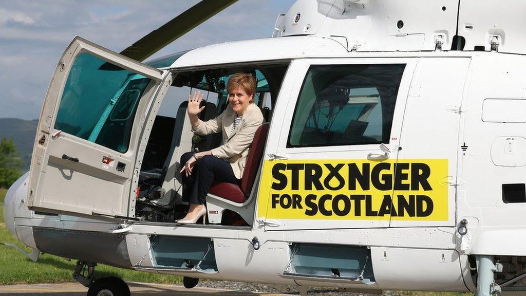 Nicola Sturgeon in helicopter.