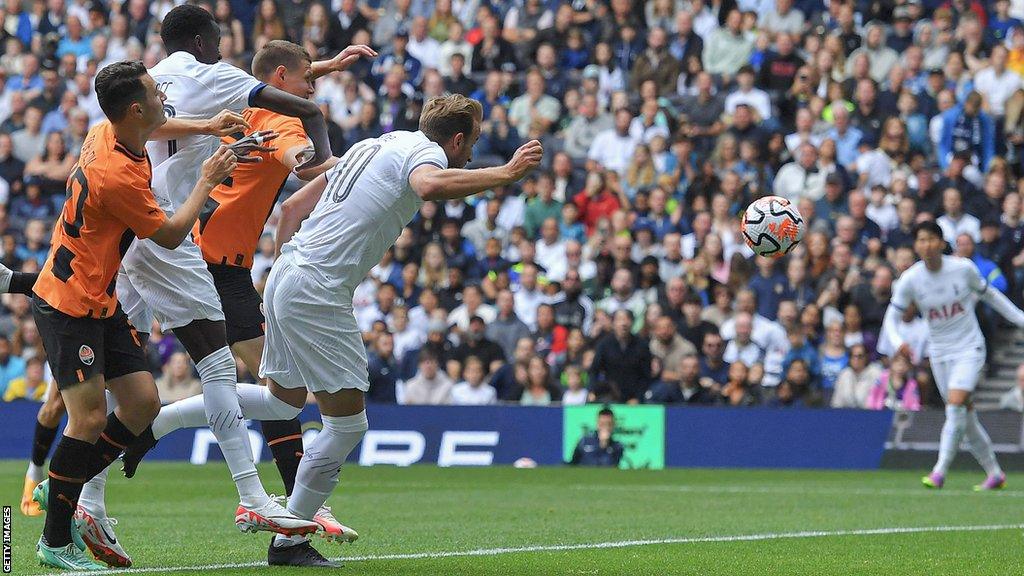 Harry Kane heads home against Shakhtar Donetsk