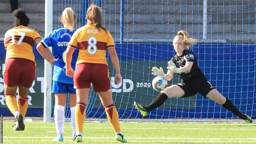 Lauren Perry makes a save against Motherwell