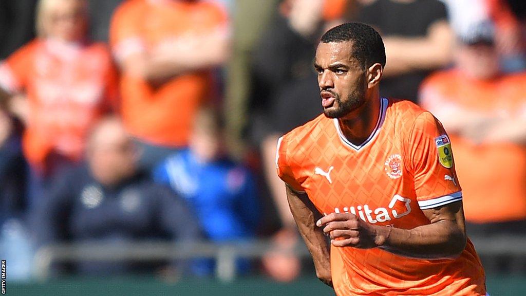 Curtis Nelson in action for Blackpool