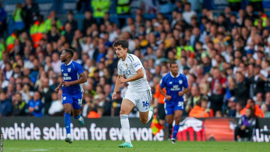 Leeds United forward Sonny Perkins (centre) during their Championship match against Cardiff City at Elland Road.