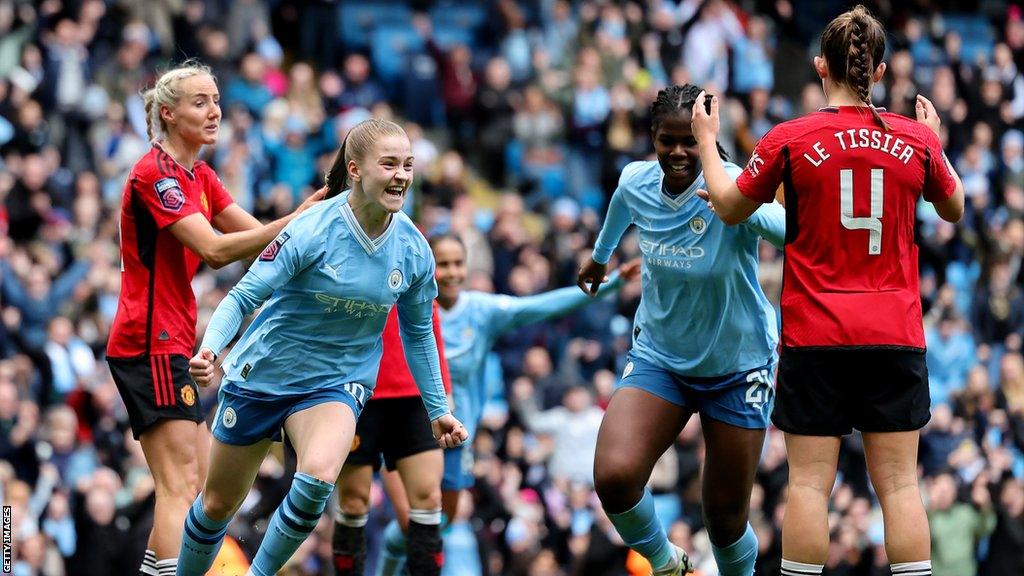 Jess Park celebrates for Man City