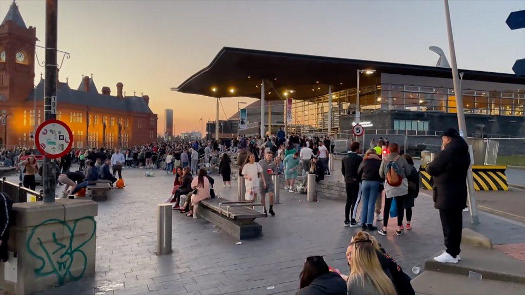 Crowds in Cardiff Bay