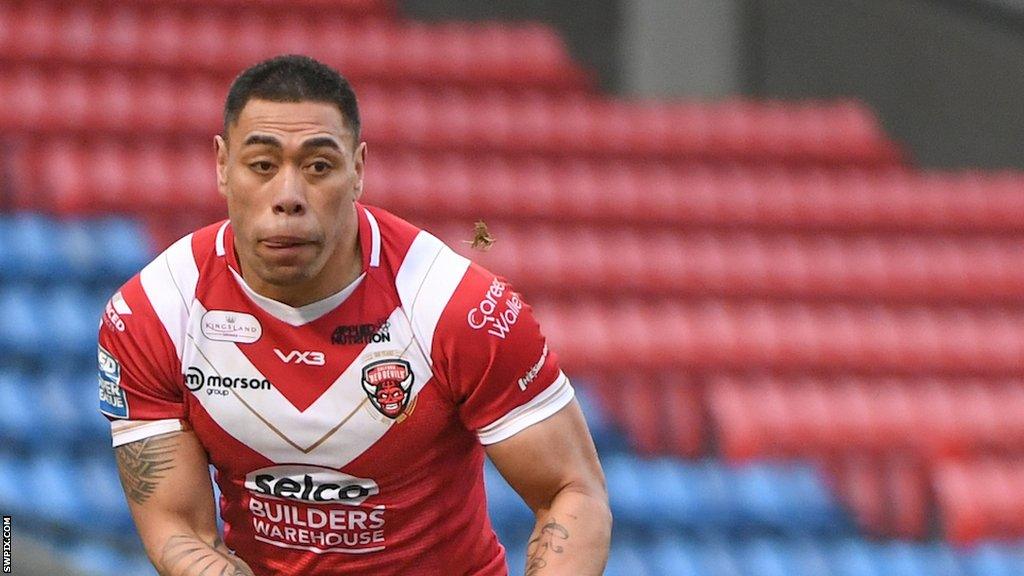 Ken Sio in action for Salford Red Devils