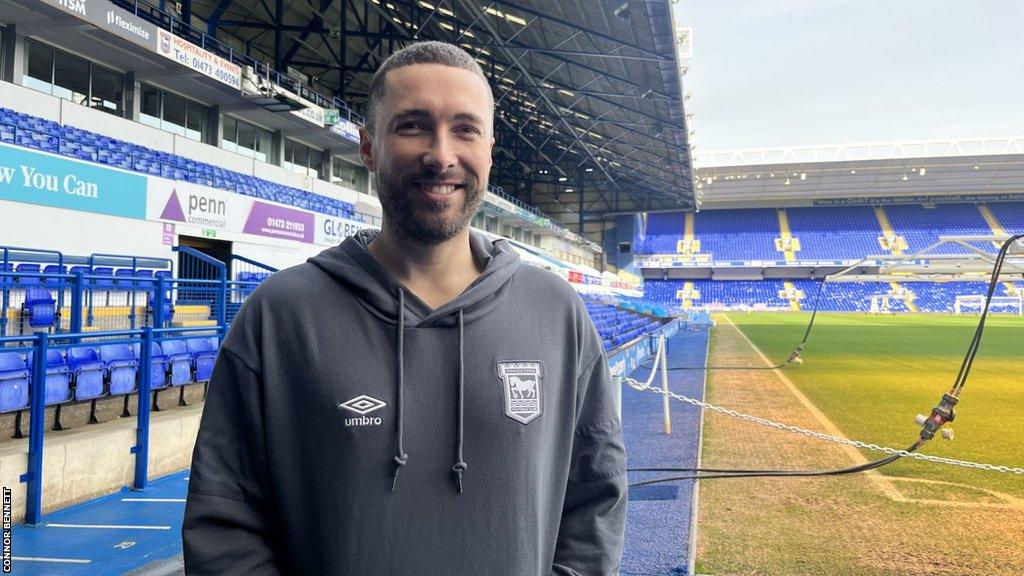 Ipswich Town Women's manager Joe Sheehan