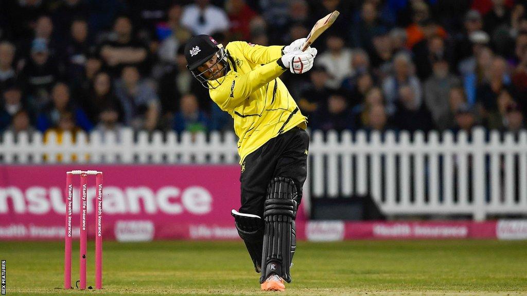 Danny Lamb playing for Gloucestershire in the T20 Blast