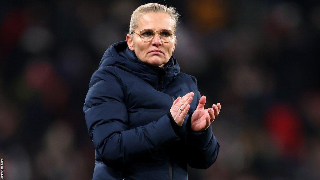 England manager Sarina Wiegman applauds the fans