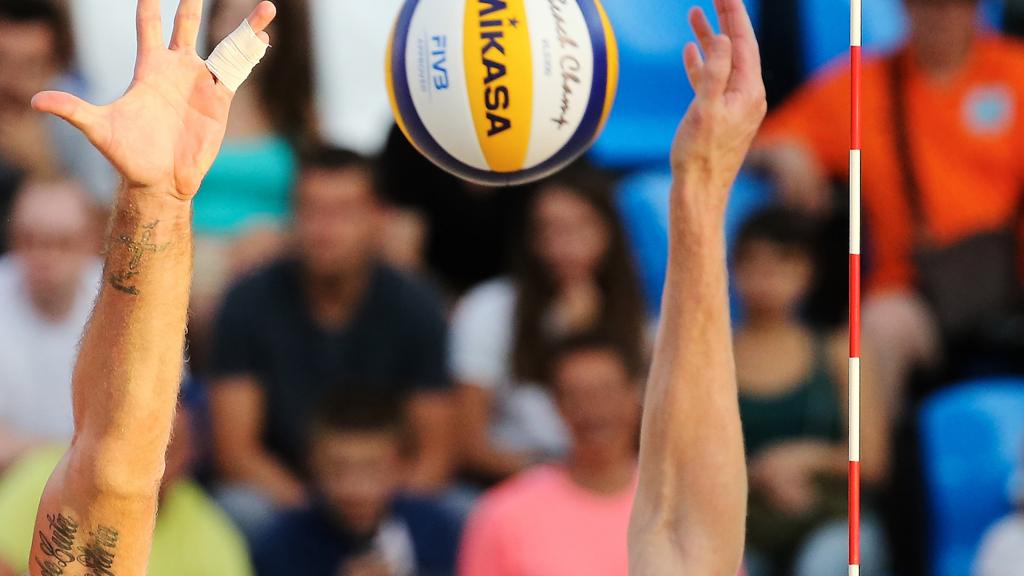 Rio 2016 Beach Volleyball: Men's/women's preliminaries - BBC Sport