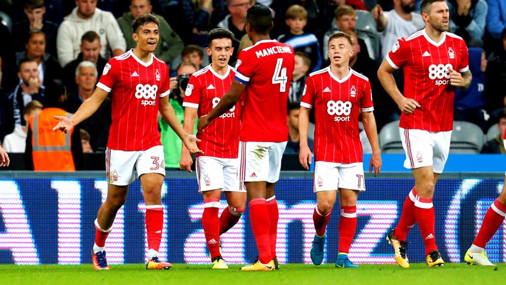 Nottingham Forest celebrate