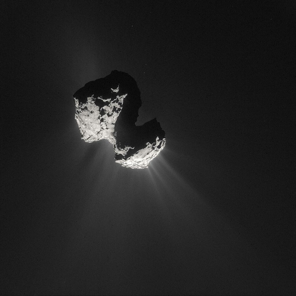 Twin-lobed Comet 67P/Churyumov-Gerasimenko, 2015