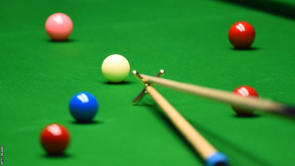 Snooker balls