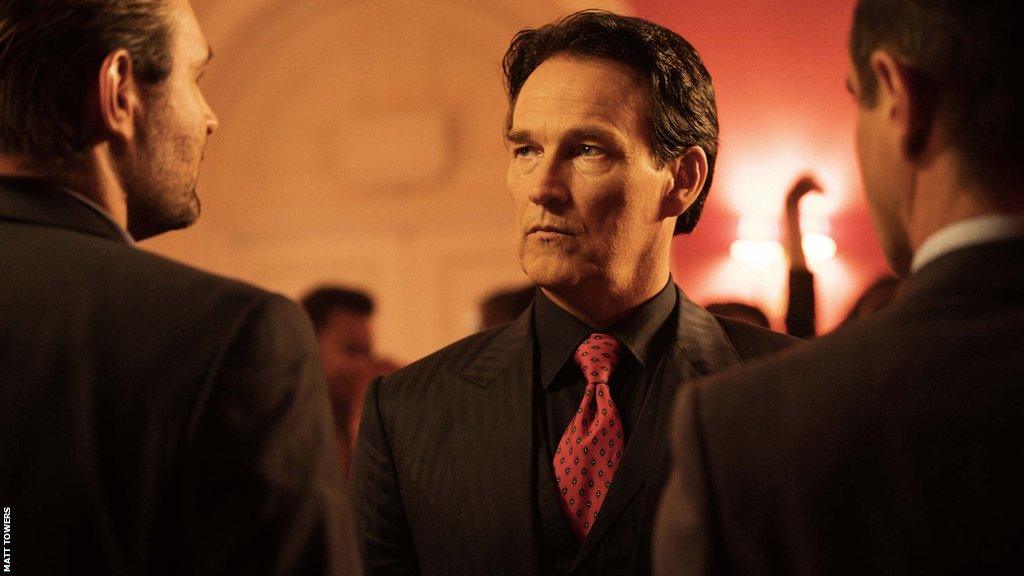 Stephen Moyer in Sexy Beast