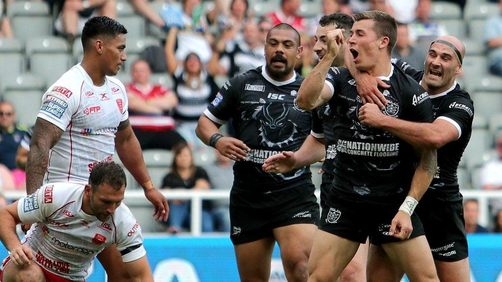 Hull celebrate the second of Jamie Shaul's two Magic Weekend derby tries