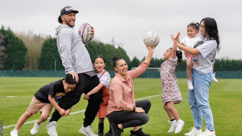 Liana Leota and family