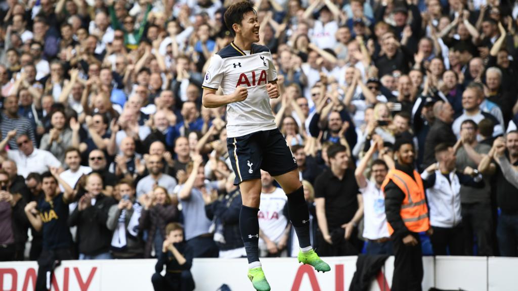 Son celebrates for Spurs