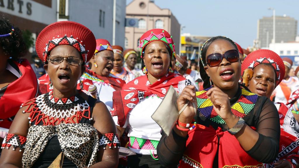 Women in traditional South Africa dress