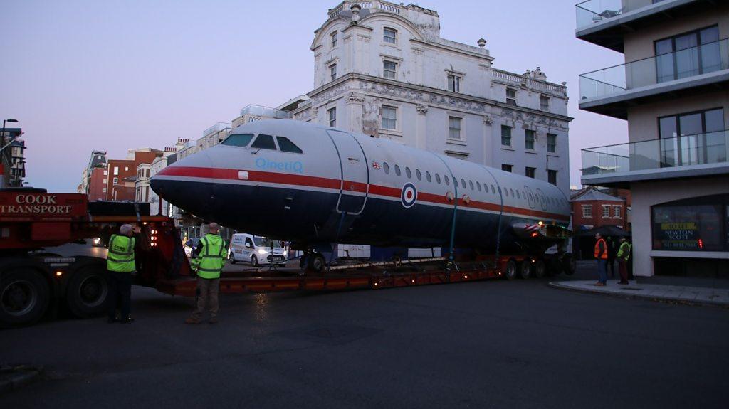 Aircraft in Southampton street