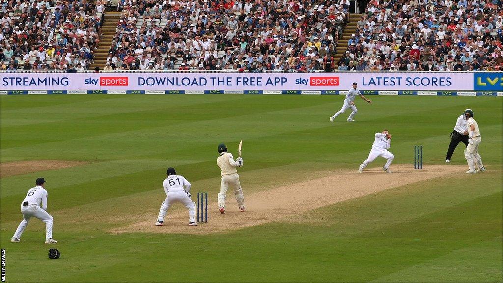 Joe Root's catch to dismiss Alex Carey