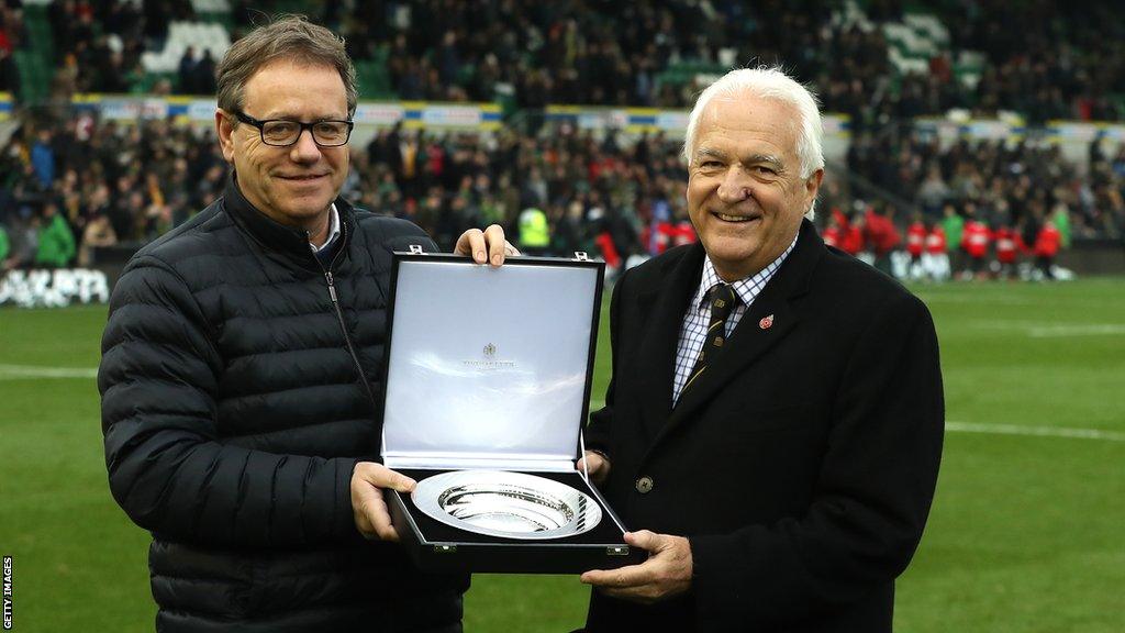 Northampton Saints chairman John White (right)