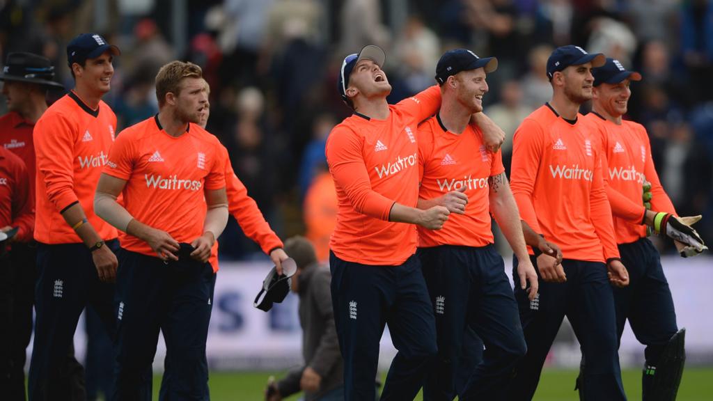 England players celebrate