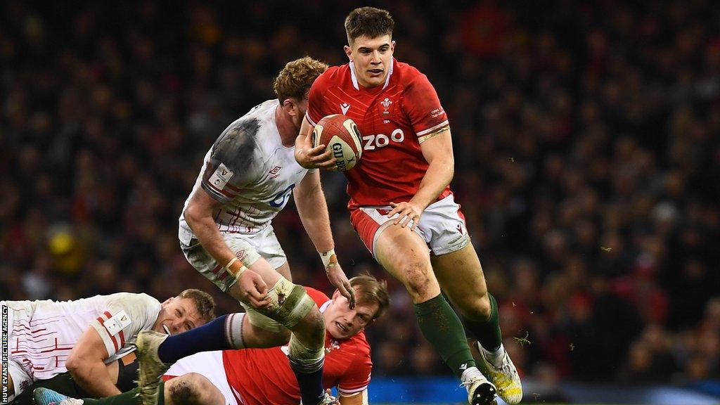 Centre Joe Hawkins is a former Wales Under-20s captain