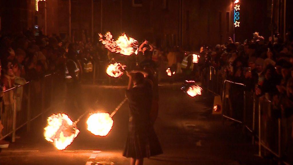 Stonehaven fireballs ceremony