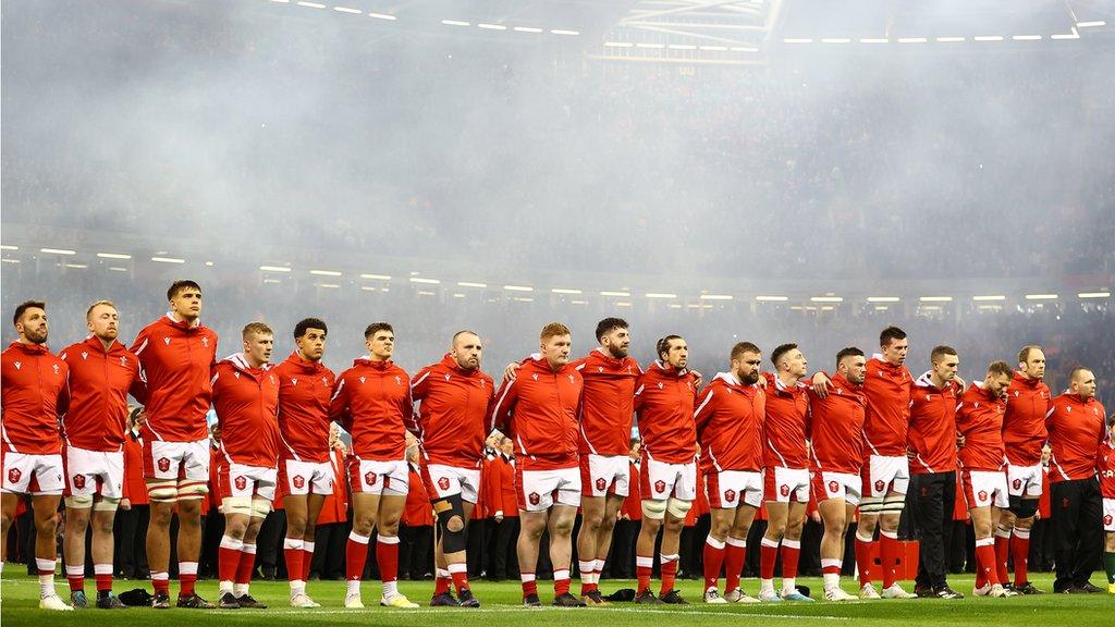 Wales rugby players before facing Ireland