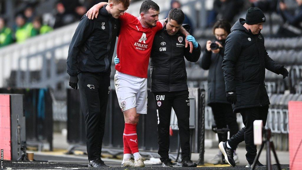 Tom Edwards playing for Barnsley